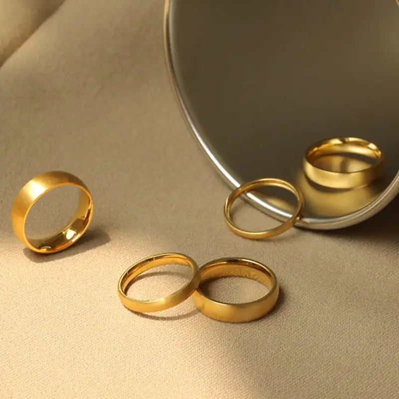18k Gold Titanium Elegance Ring