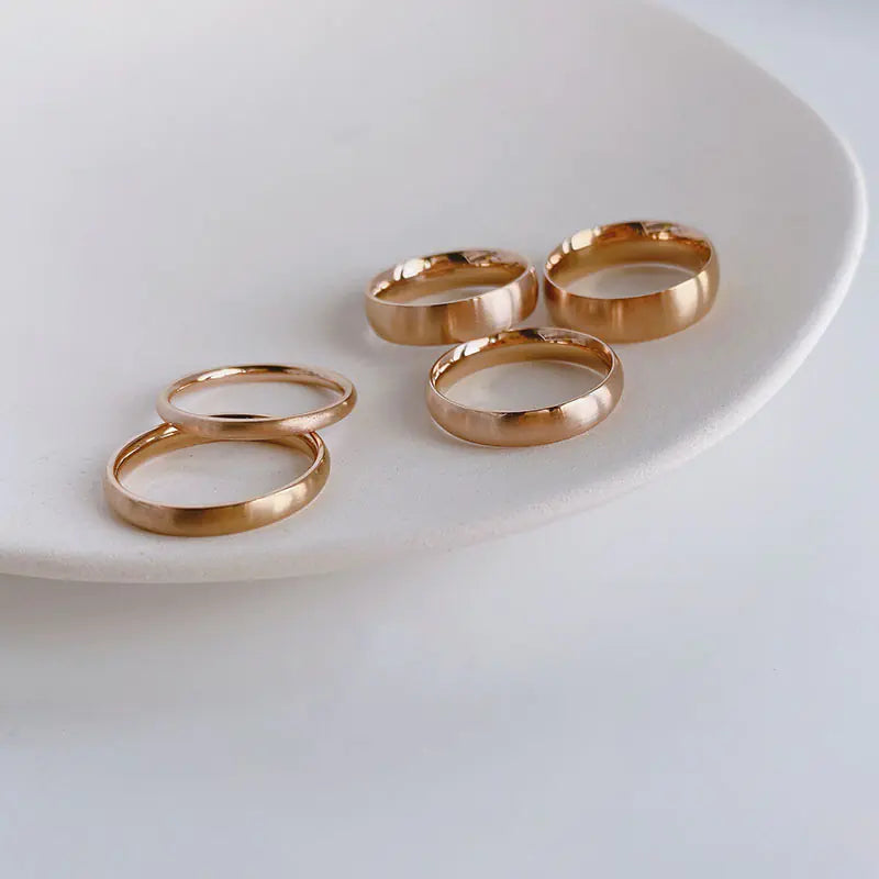 18k Gold Titanium Elegance Ring