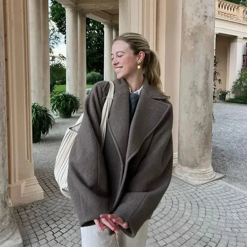 Relaxed Fit Wool Coat